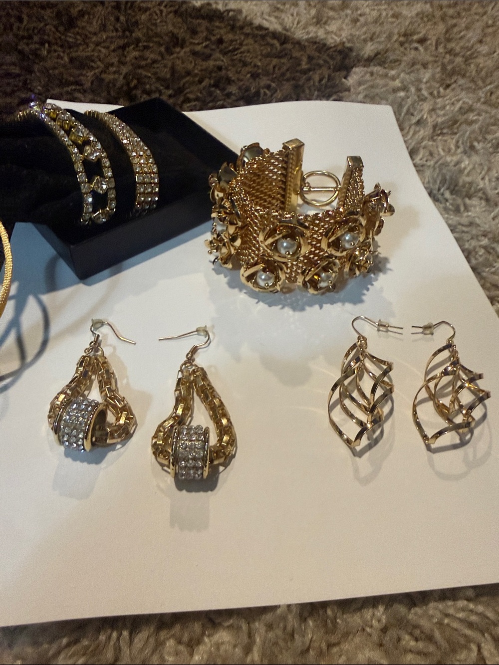 Gold Tone Jewelry Set with Rhinestone Accents - Earrings & Bracelet